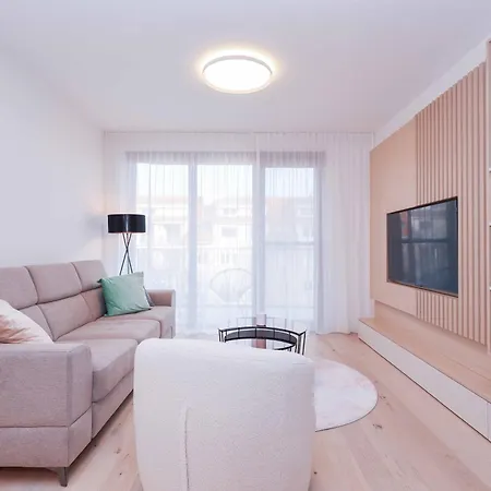 Fresh & Modern Zwirn Oasis - Free Parking * ブラチスラヴァ